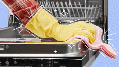 علت بوی بد ماشین ظرفشویی و راهکارهای رفع آن