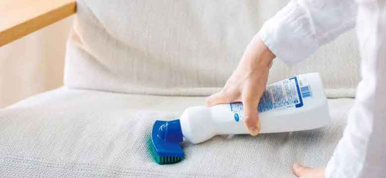 استفاده از شامپو فرش برای شستن مبل پارچه ای